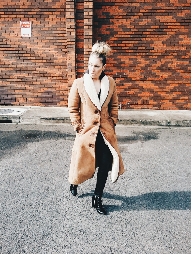 style-and-life-by-susana VINTAGE SHEARLING COAT 4