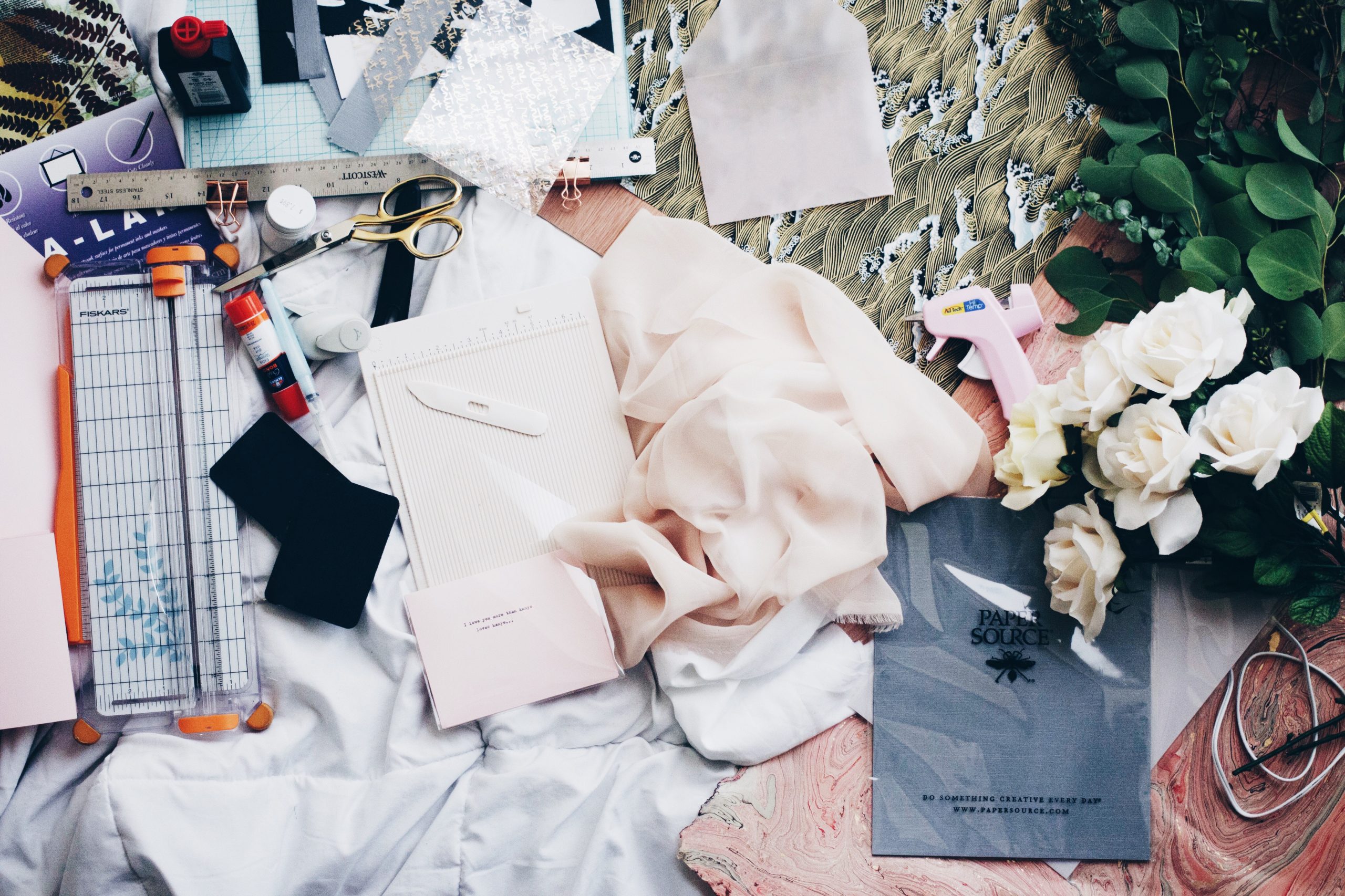 Clear Your Mind by Cleaning Up Your Living Space | Style & Life by Susana