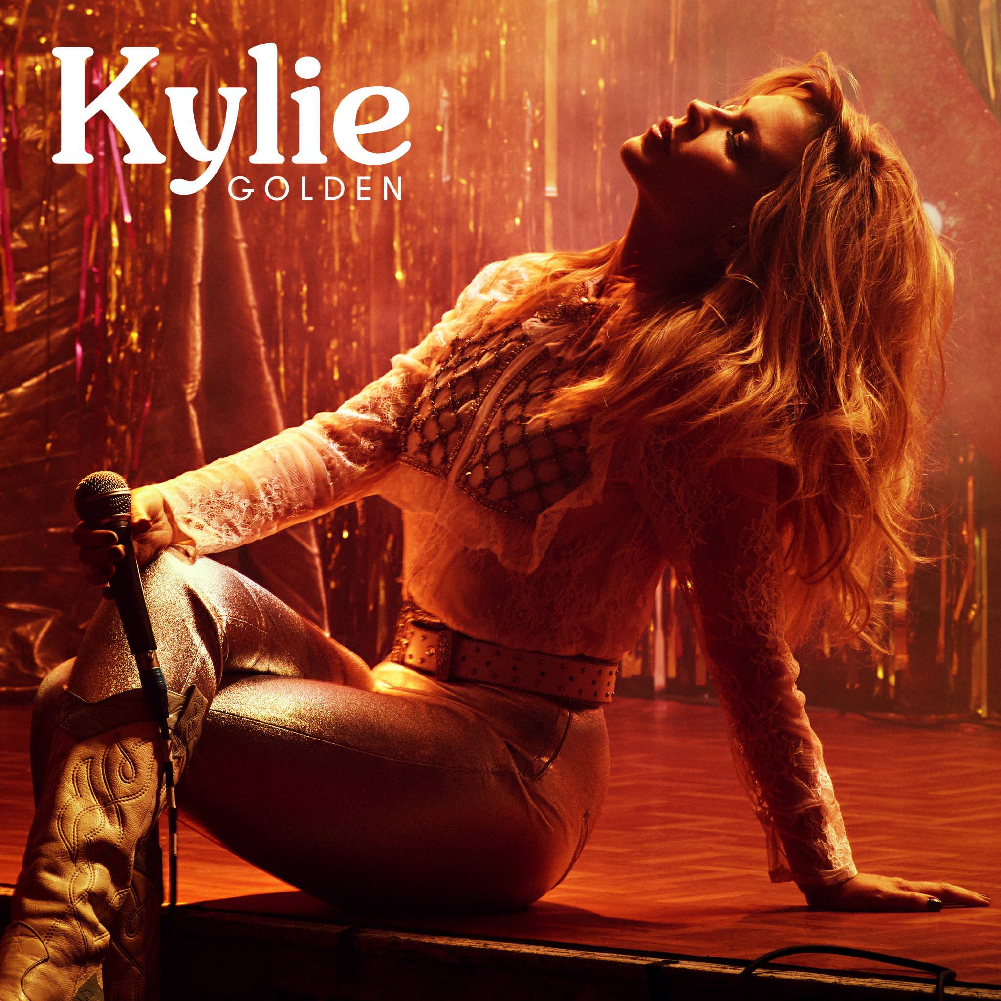 kylie-minogue-golden-style-and-life-by-susana